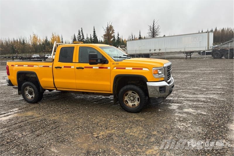 GMC Sierra 2500HD Andere Transporter