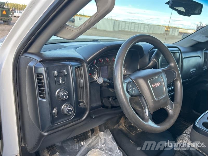 GMC Sierra 2500HD أخرى