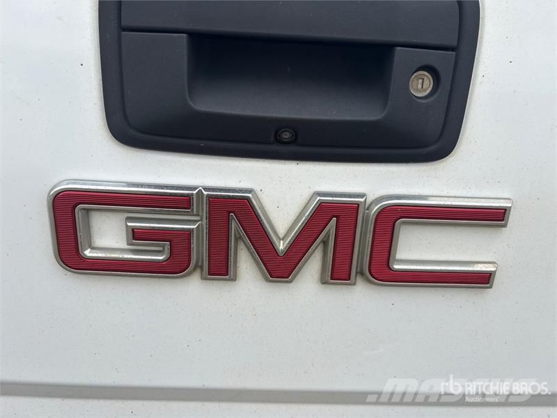GMC Sierra 2500HD 其他