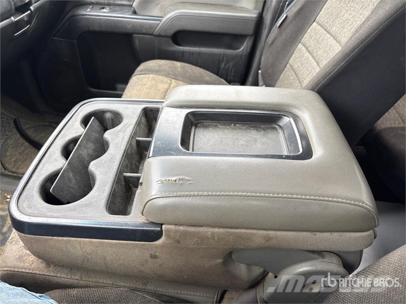 GMC Sierra 2500HD Andere Transporter