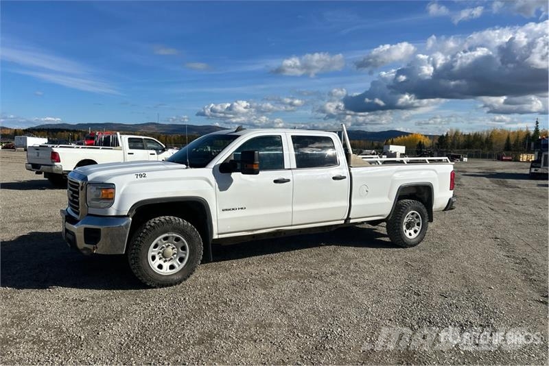 GMC Sierra 2500HD أخرى