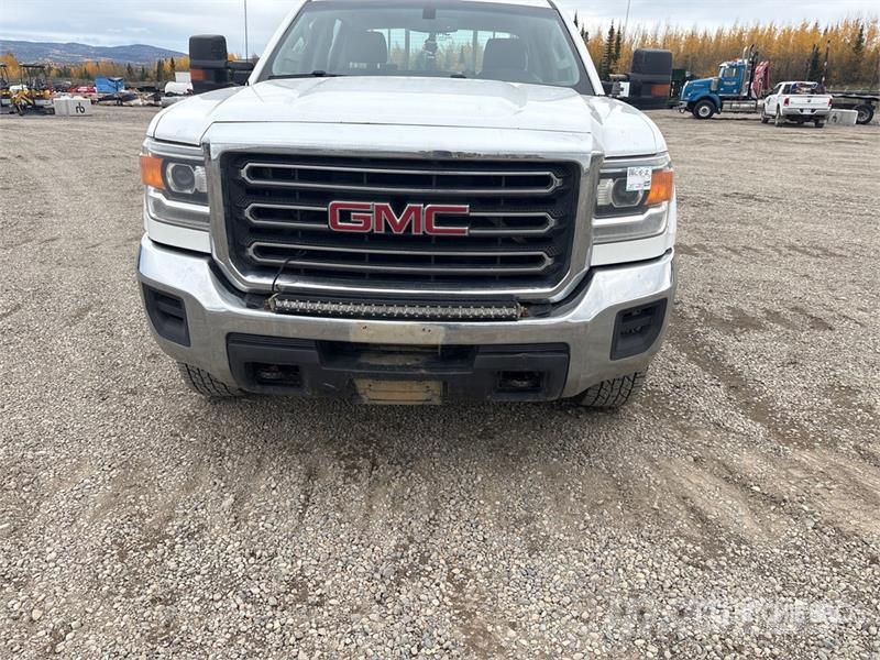 GMC Sierra 2500HD 其他