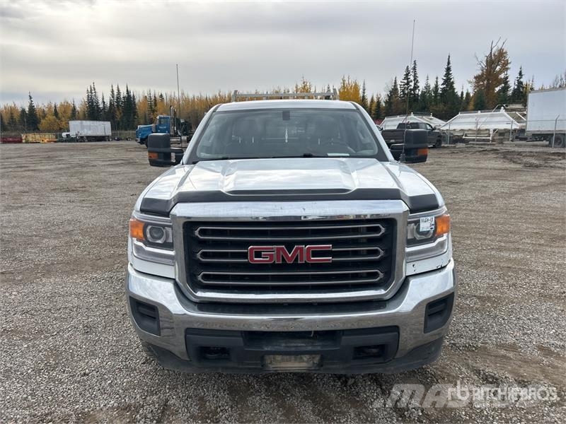 GMC Sierra 2500HD Прочие фургоны