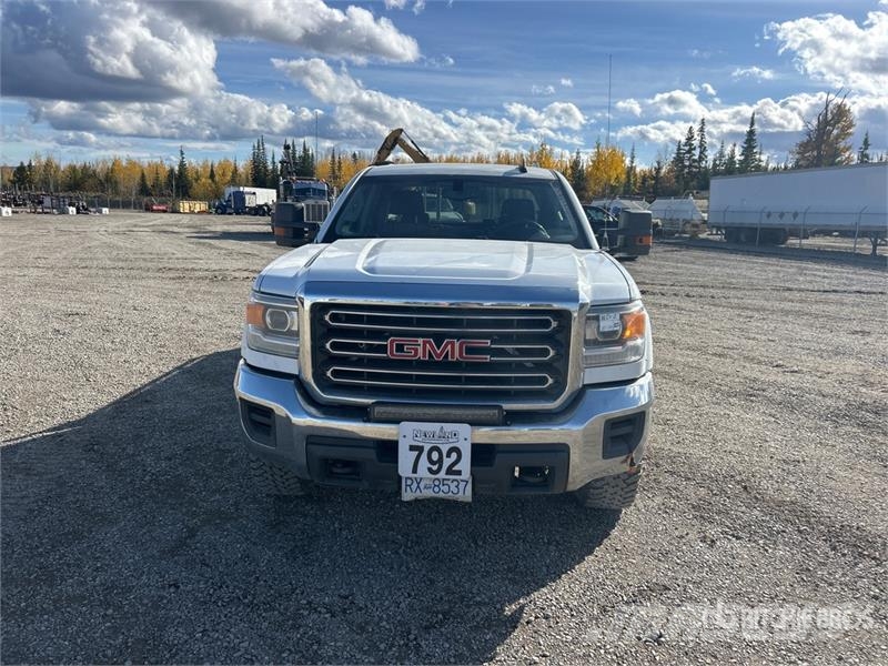GMC Sierra 2500HD أخرى