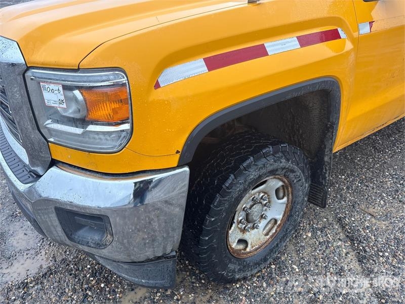 GMC Sierra 2500HD Andere Transporter