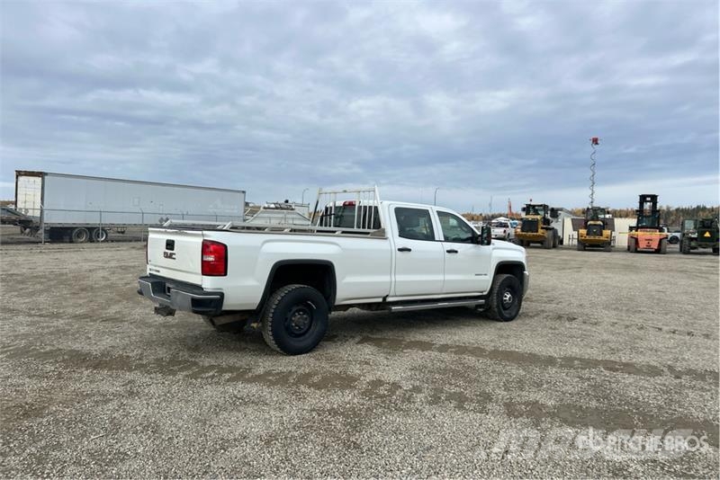 GMC Sierra 2500HD Прочие фургоны