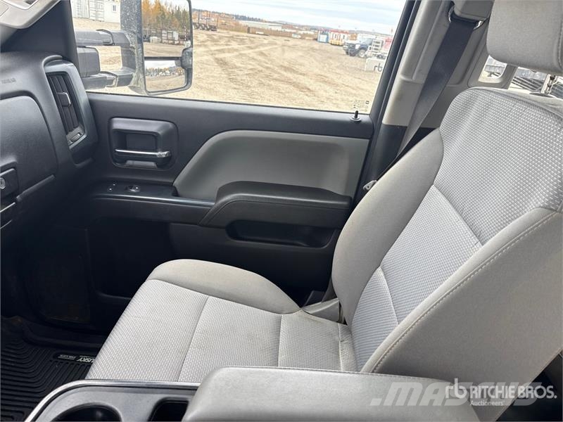 GMC Sierra 2500HD 其他