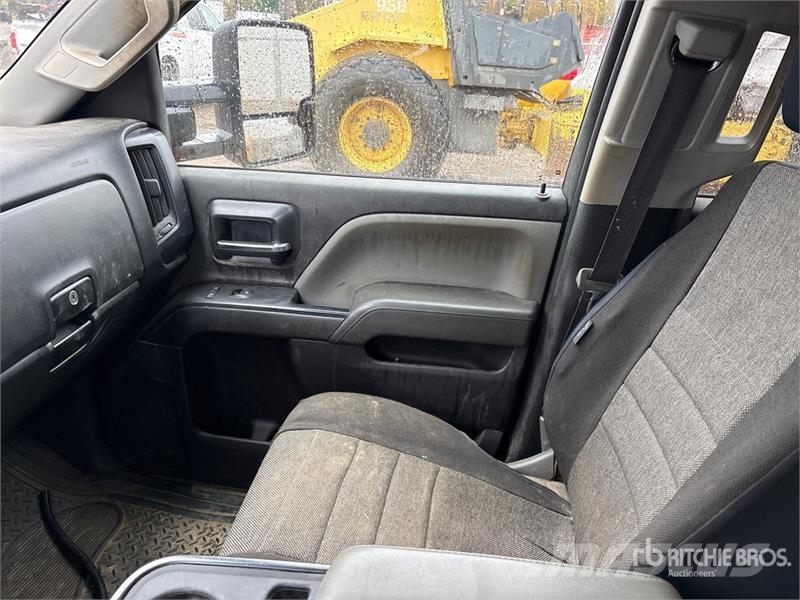GMC Sierra 2500HD Andere Transporter