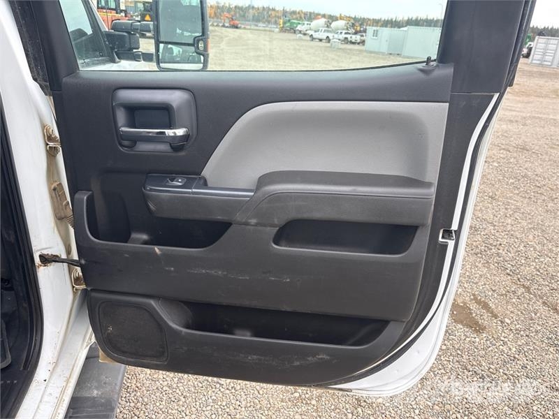 GMC Sierra 2500HD 其他
