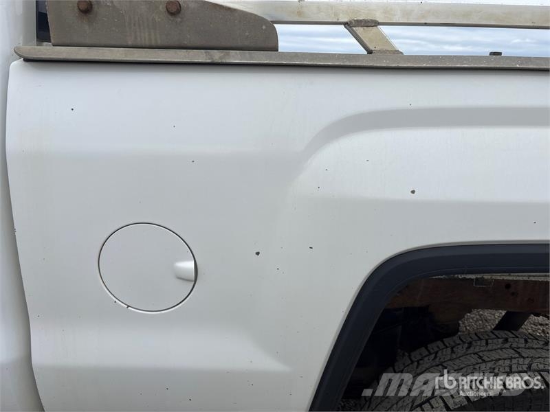 GMC Sierra 2500HD 其他