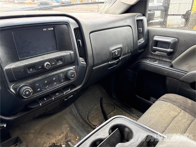 GMC Sierra 2500HD Andere Transporter