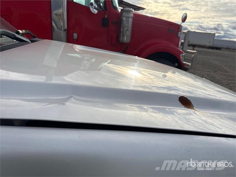 GMC Sierra 3500HD 4x4 Extended Cab Pickup Inne