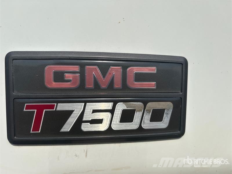 GMC T7500 Isotermos y frigoríficos