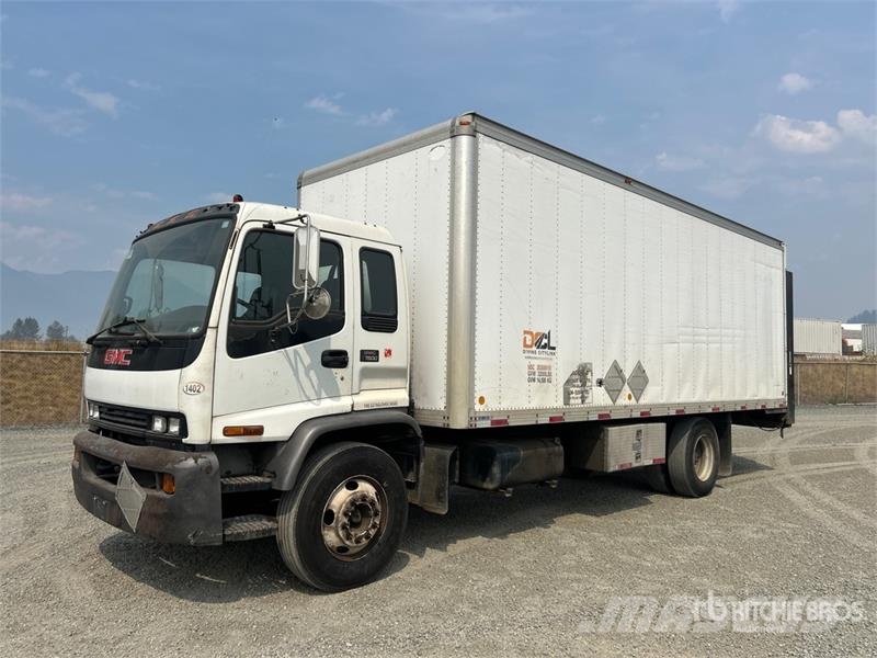 GMC T7500 4x2 Van Truck Kofferaufbau