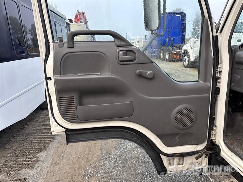 GMC W3500 Грузовики-Фургоны