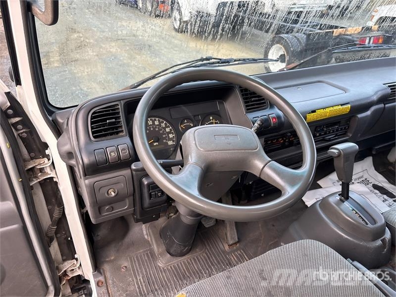 GMC W3500 Грузовики-Фургоны