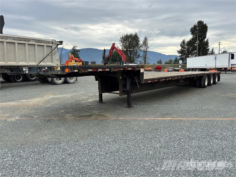 Great Dane 53 ft Tri/A Step Deck Trailer لوادر منخفضة