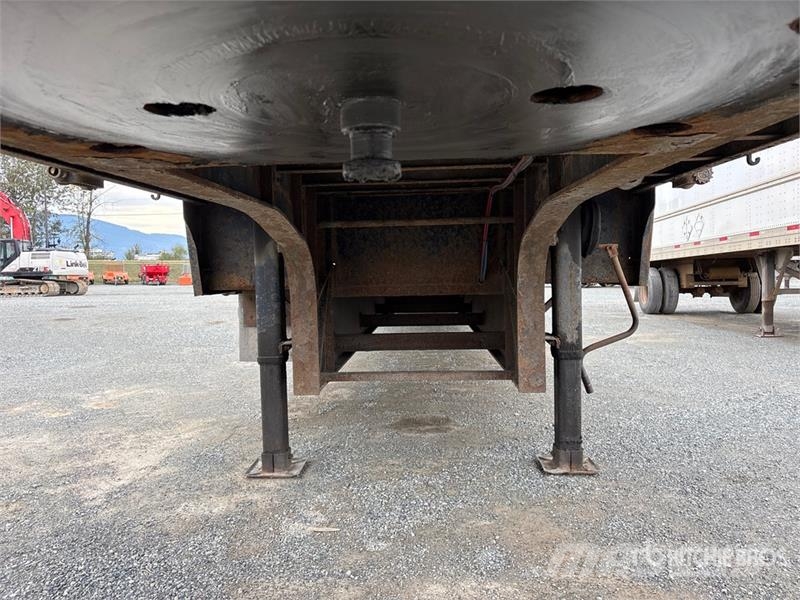 Great Dane 53 ft Tri/A Step Deck Trailer لوادر منخفضة