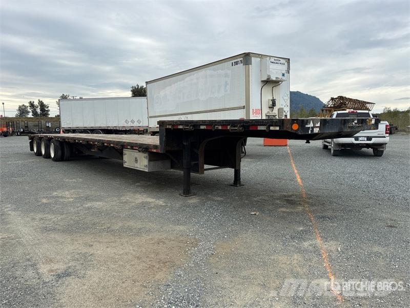 Great Dane 53 ft Tri/A Step Deck Trailer لوادر منخفضة