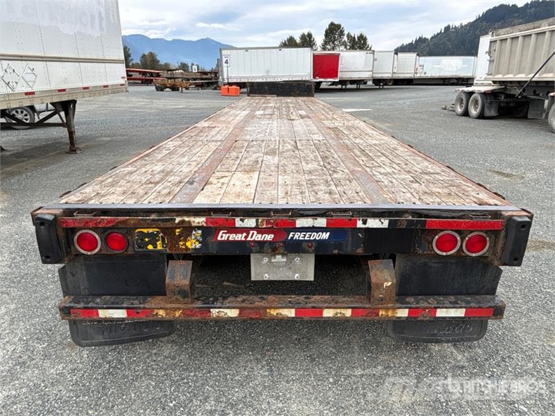 Great Dane 53 ft Tri/A Step Deck Trailer لوادر منخفضة