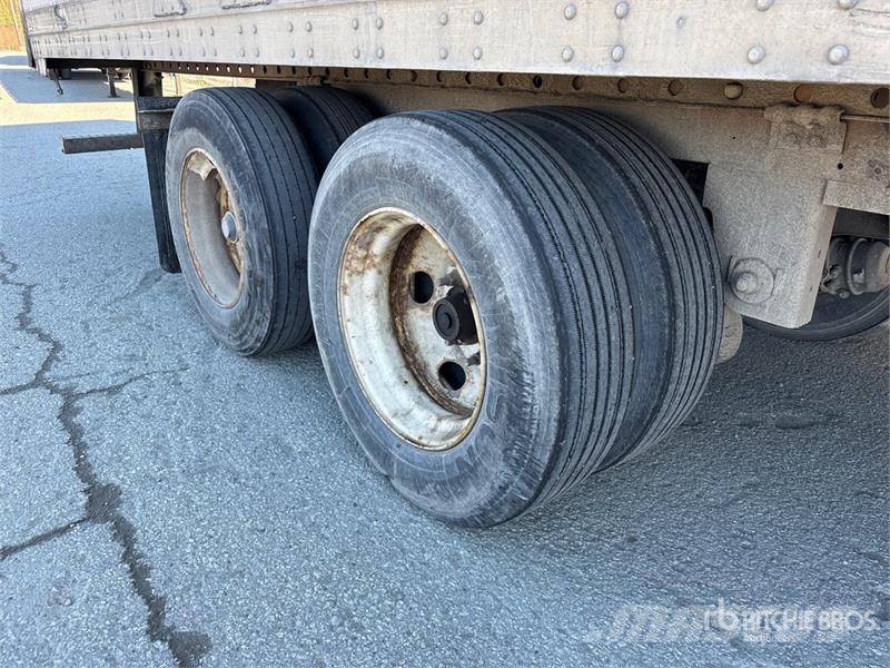 Great Dane 53 ft x 102 in T/A Van Trailer Furgons