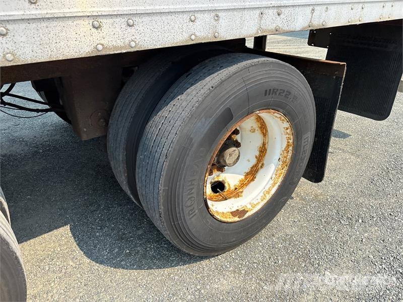 Great Dane 53 ft x 102 in Tri/A Van Trailer Umpikoriperävaunut