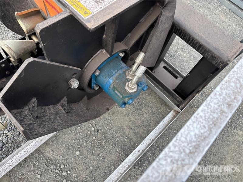 Greatbear 60 in Skid Steer Trencher (Unused) Trancheuse