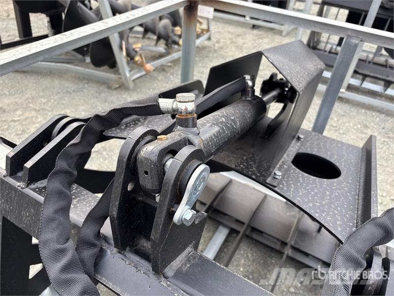  Greatbear 72 in Rock Skid Steer Grapple Bucket (Un Grapples