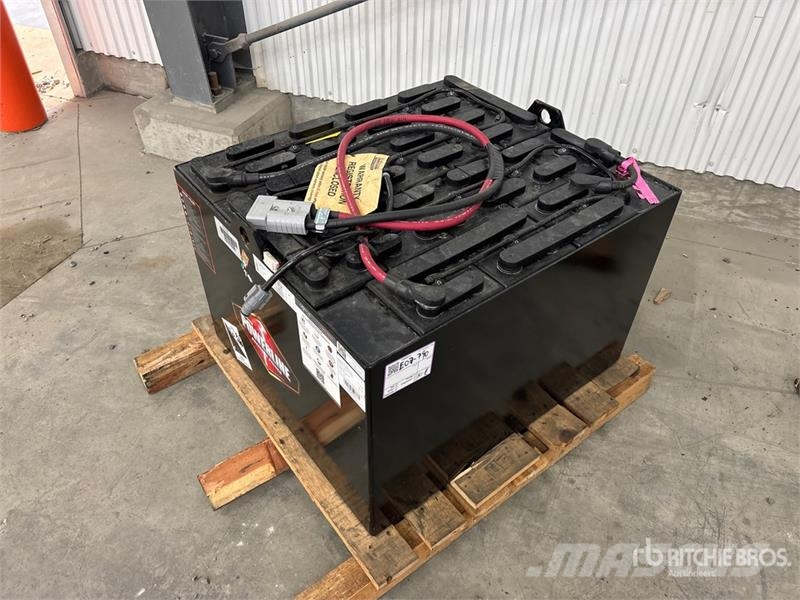 Hawker New Industrial 18-085-19 36V Battery Andre komponenter