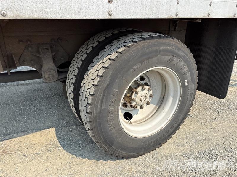 Hino 338 Tovornjaki hladilniki