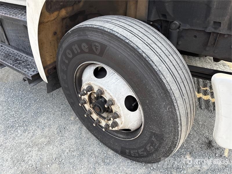 Hino 338 Tovornjaki hladilniki
