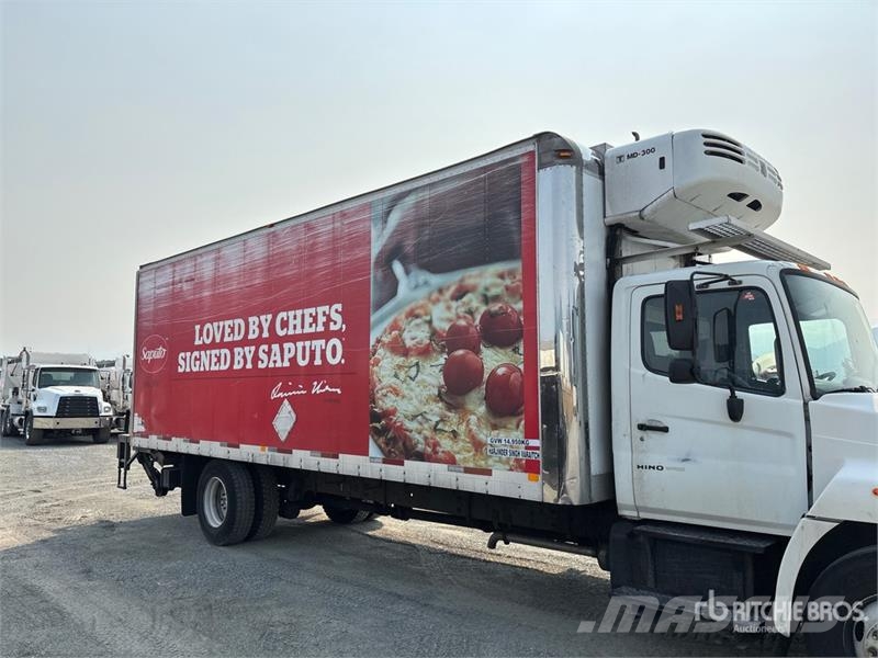 Hino 338 Tovornjaki hladilniki