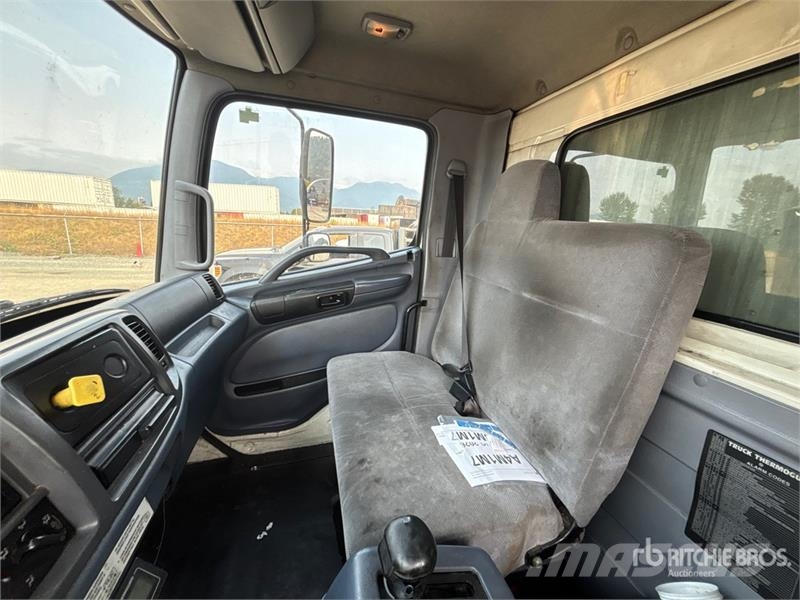 Hino 338 Tovornjaki hladilniki