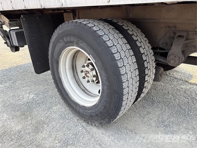 Hino 338 Tovornjaki hladilniki