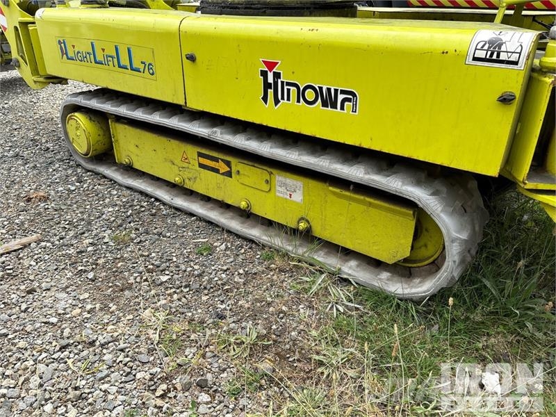 Hinowa Light Lift 2312 Crawler Gasoline Articulating Boom Gelenkteleskoparbeitsbühnen