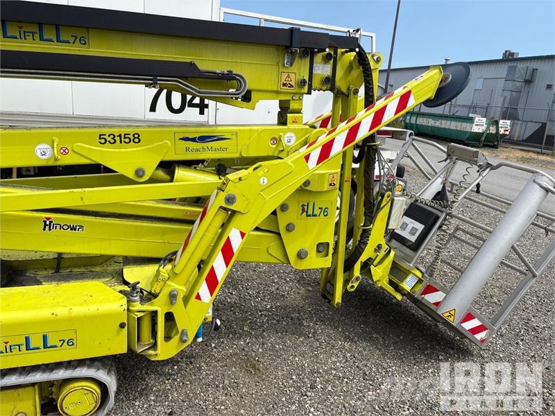 Hinowa Light Lift 2312 Crawler Gasoline Articulating Boom Gelenkteleskoparbeitsbühnen