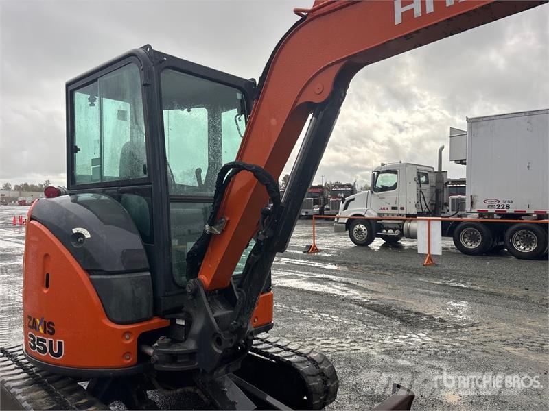Hitachi ZX35U-5 Mini Excavator حفارات صغيرة أقل من 7 طن (حفارات صغيرة)