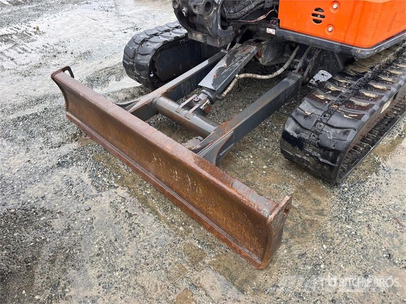 Hitachi ZX35U-5 Mini Excavator حفارات صغيرة أقل من 7 طن (حفارات صغيرة)