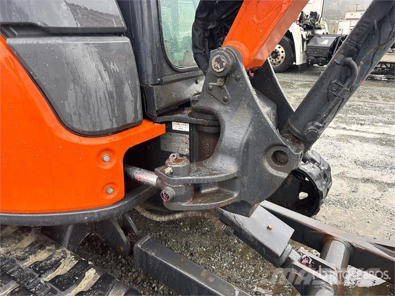 Hitachi ZX35U-5 Mini Excavator حفارات صغيرة أقل من 7 طن (حفارات صغيرة)