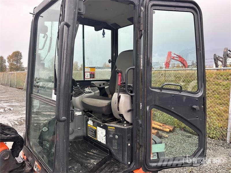 Hitachi ZX35U-5 Mini Excavator حفارات صغيرة أقل من 7 طن (حفارات صغيرة)