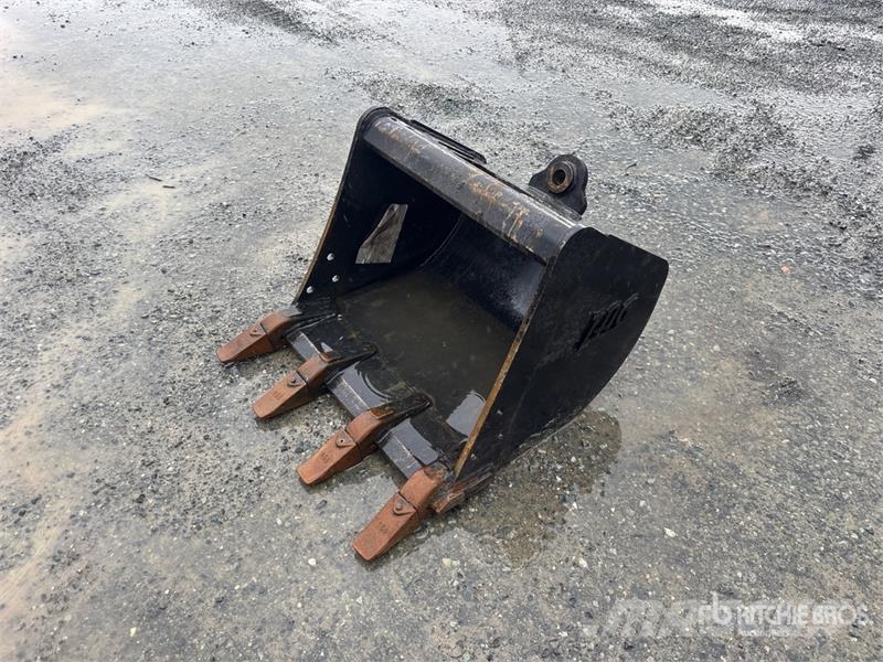 Hitachi ZX35U-5 Mini Excavator حفارات صغيرة أقل من 7 طن (حفارات صغيرة)
