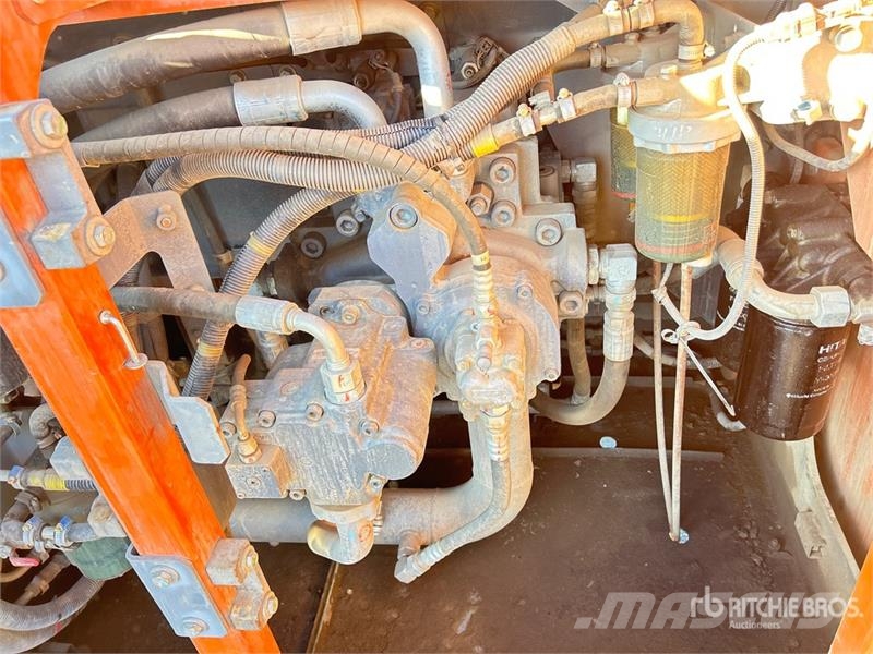 Hitachi ZX470LC-6 VG Tracked Excavator Kāpurķēžu ekskavatori