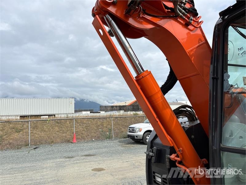 Hitachi ZX75UR-5B Tracked Excavator Raupenbagger