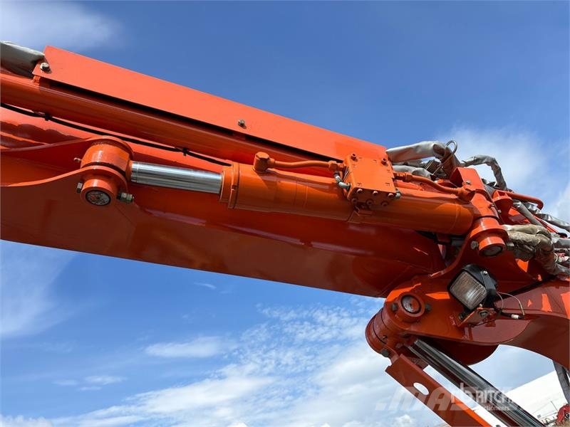 Hitachi ZX75UR-5B Tracked Excavator Lánctalpas kotrók