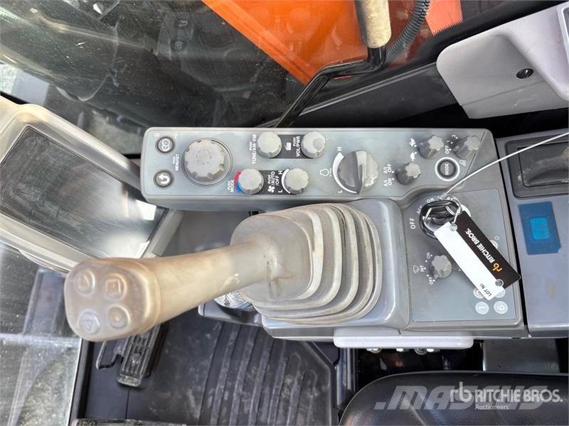 Hitachi ZX75UR-5B Tracked Excavator Pelle sur chenilles