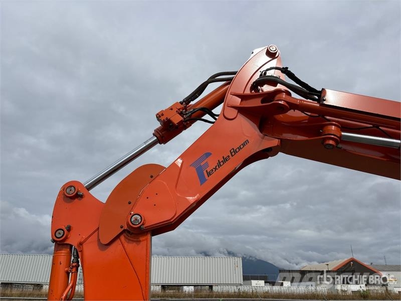 Hitachi ZX75UR-5B Tracked Excavator Raupenbagger
