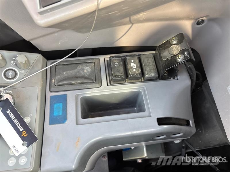 Hitachi ZX75UR-5B Tracked Excavator Pelle sur chenilles