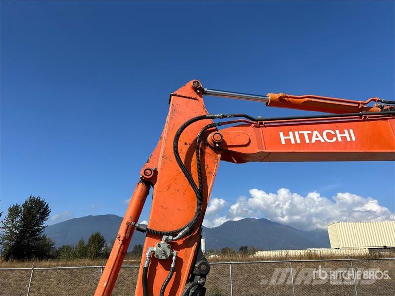 Hitachi ZX75US-5 Tracked Excavator Roomikekskavaatorid