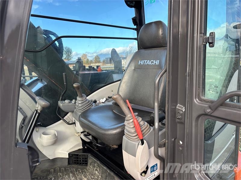 Hitachi ZX75US-5B Tracked Excavator Gravemaskiner på larvebånd