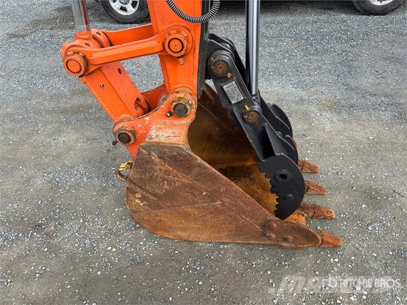 Hitachi ZX75USK-5B Tracked Excavator Roomikekskavaatorid